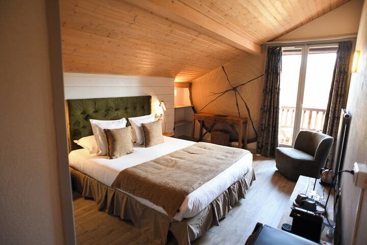 Room 17 of 57