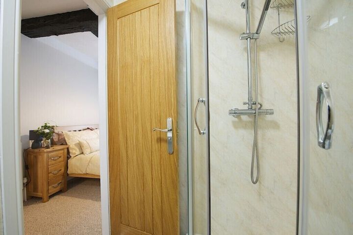 Room 8 of 26