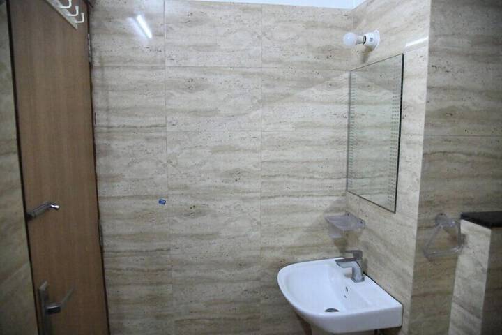 Room 56 of 72