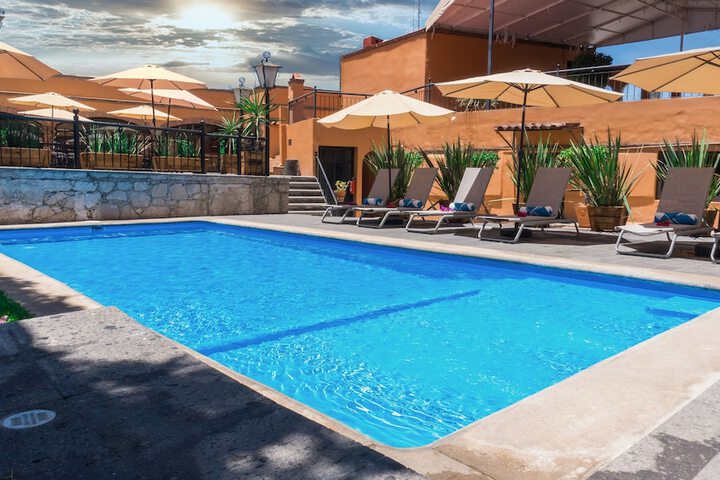 Hotel with Pool