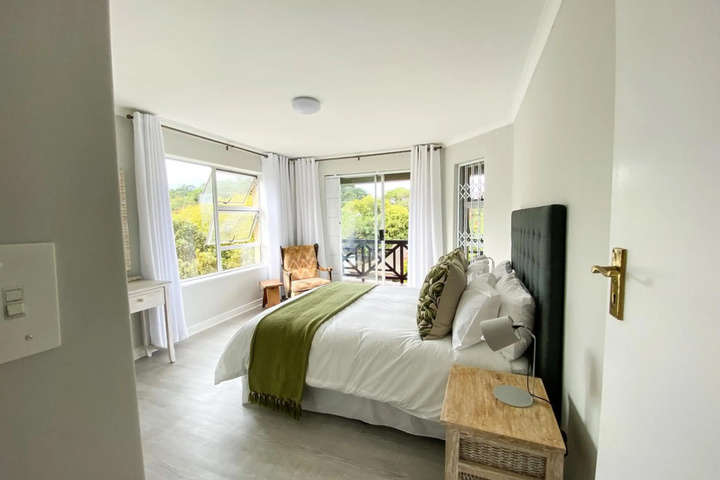 Room 2 of 13