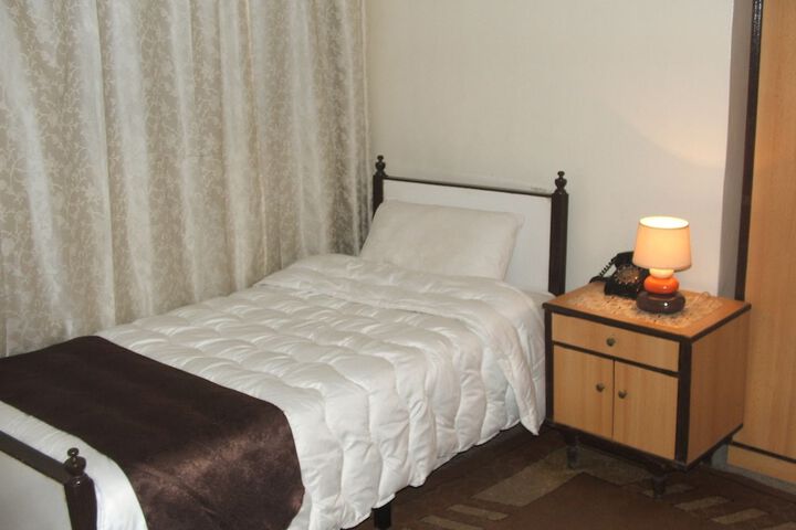 Room 21 of 44