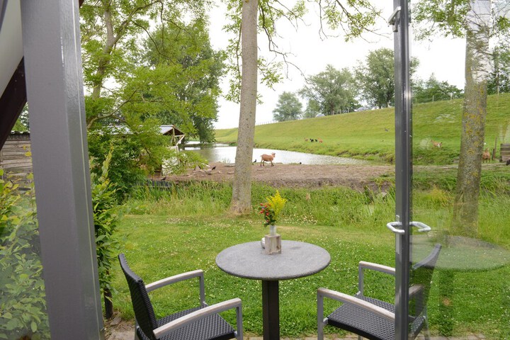 Property Grounds 17 of 30
