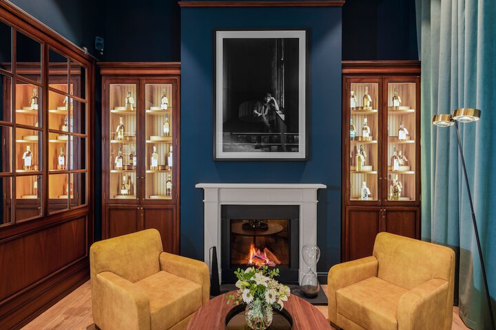 Lobby Photos