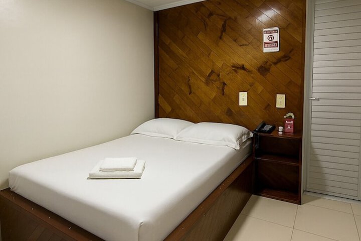 Room 12 of 47