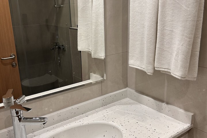 Room 19 of 27