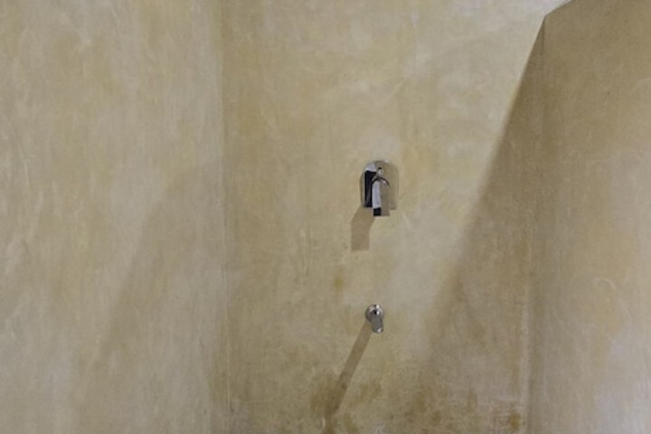 Room 43 of 70