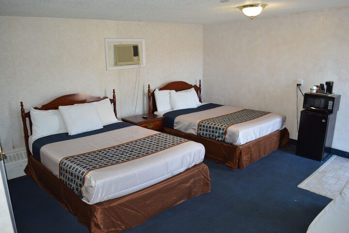 2 Double Beds (2 of 20)