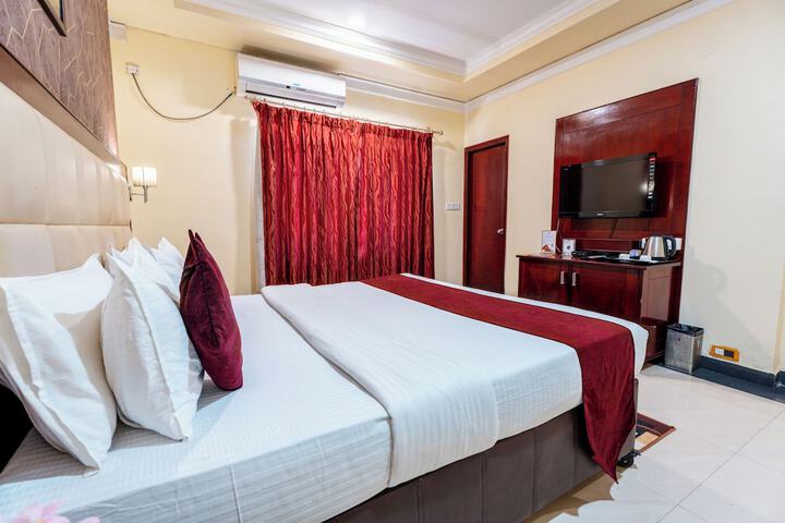 Room 52 of 135