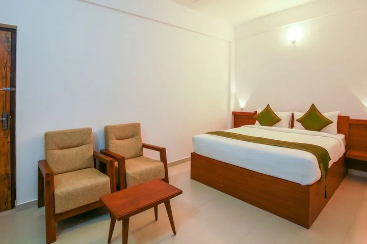 Room 3 of 13