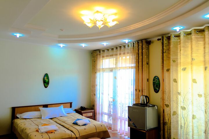 Room 31 of 38