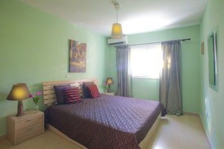 Room 8 of 64