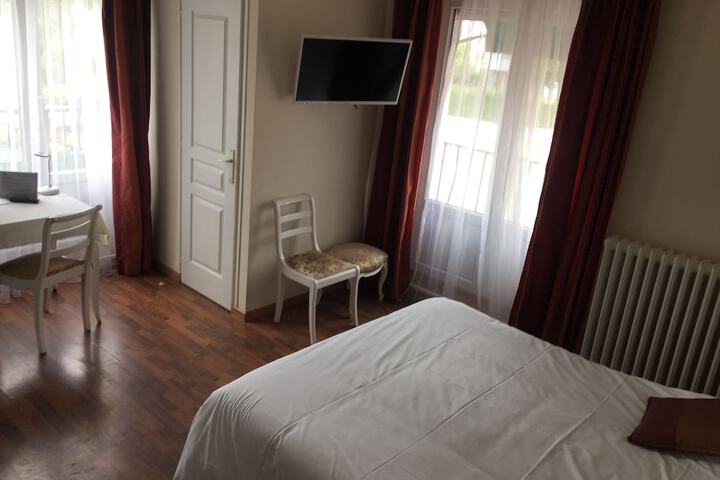 Room 12 of 39