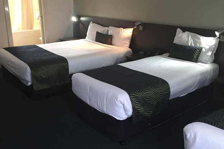 Room 19 of 54