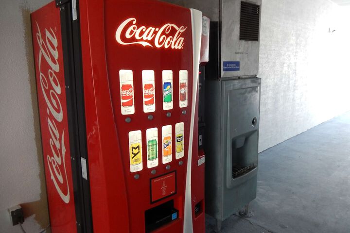 Vending machine