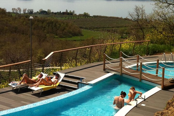 Hotel Pool