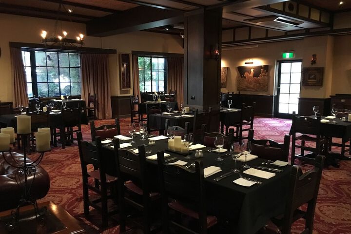 Dining 46 of 61