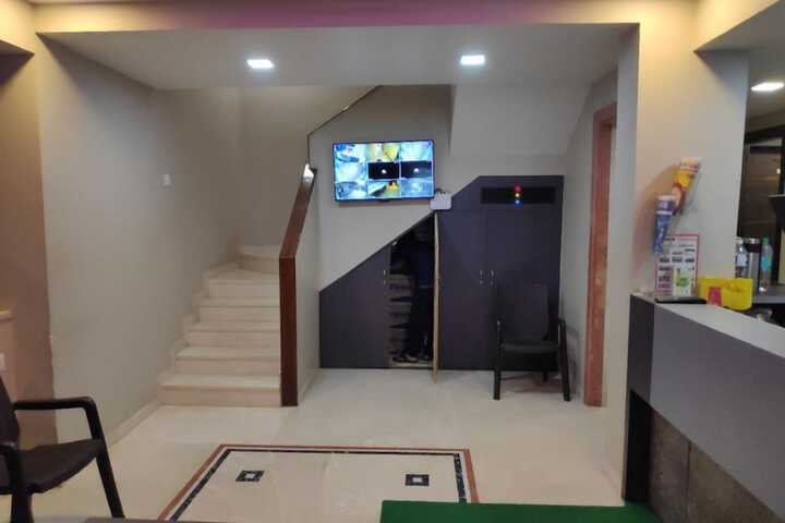 Hotel Interior 4 of 36