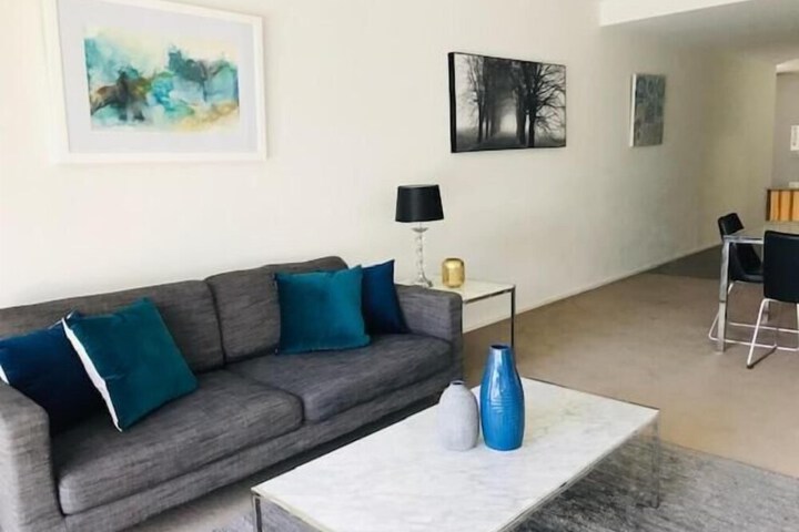 Room 7 of 17