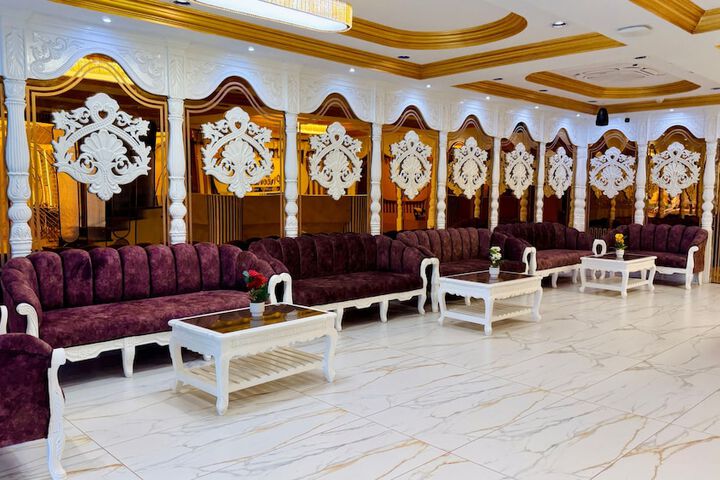 Hotel Interior 5 of 124