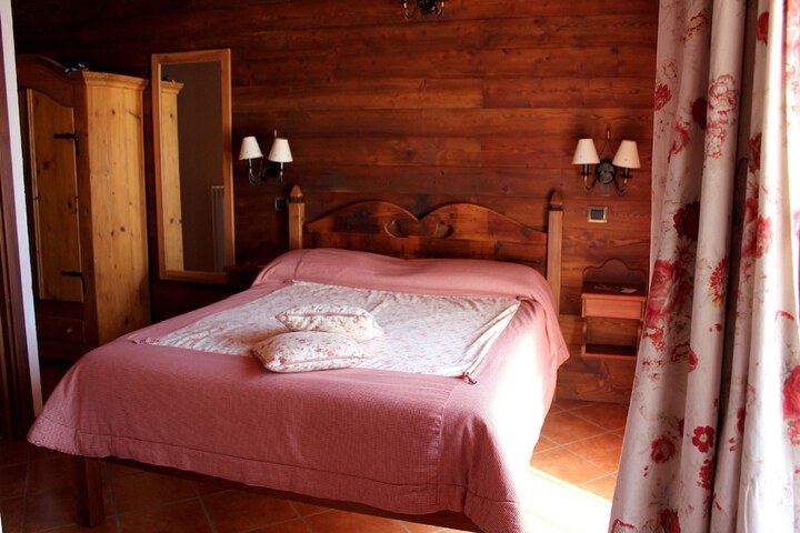 Room 19 of 28