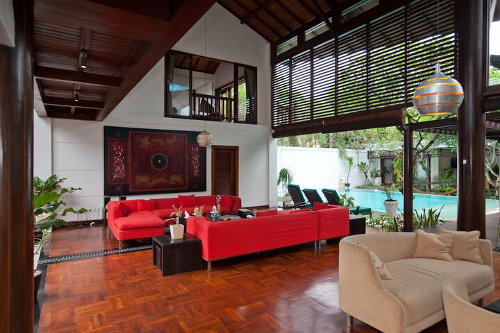 Room 4 of 45