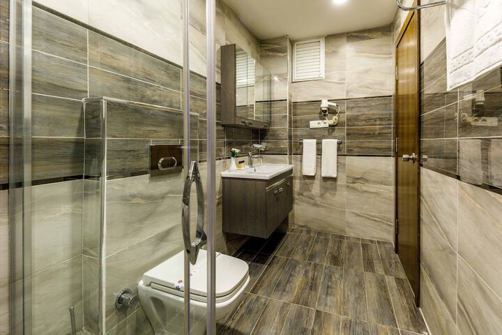 Bathroom Photo