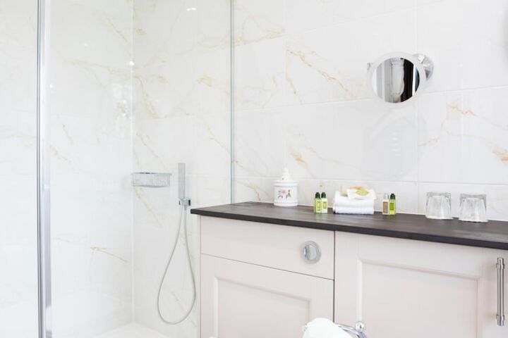 Bathroom Interior Photo