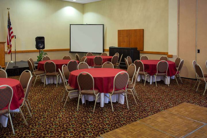 Room 40 of 53