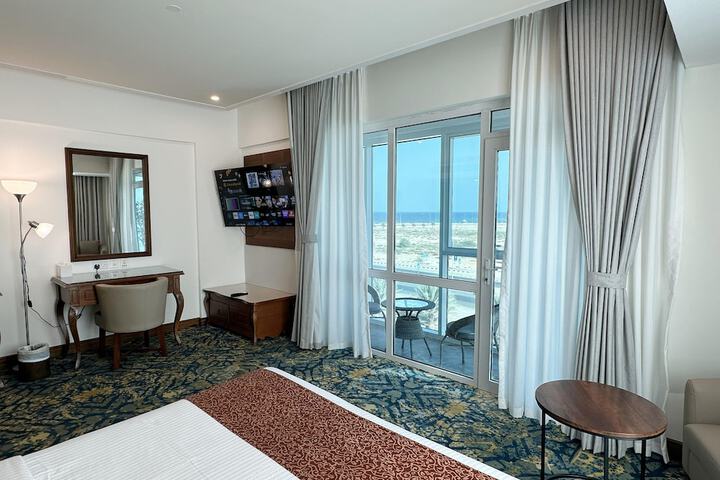 Room 18 of 37