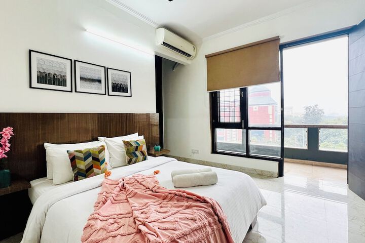 Jolo Hotel Gurgaon and Birthday Venues
