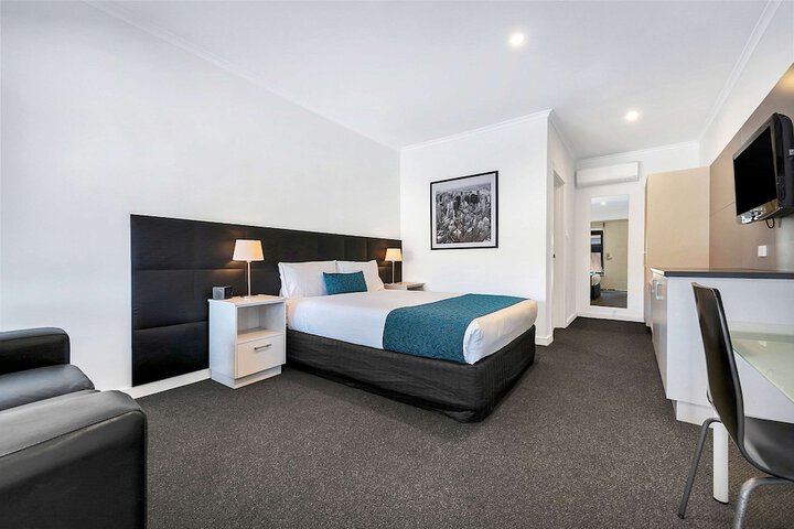 Room 14 of 53