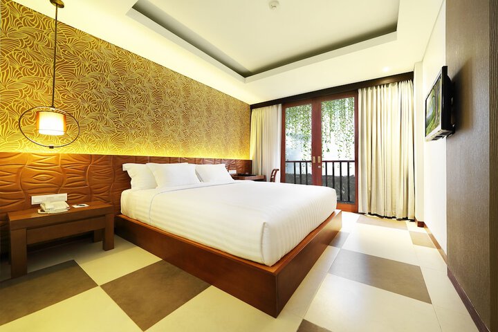 Room 3 of 41