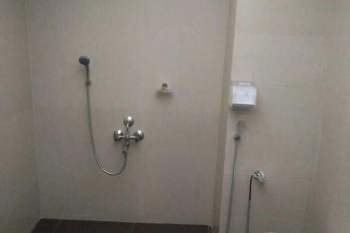 Room 13 of 14