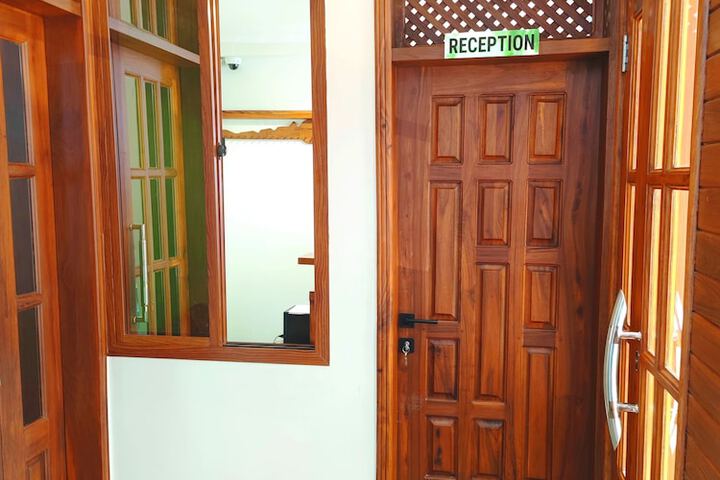 River House Lodge