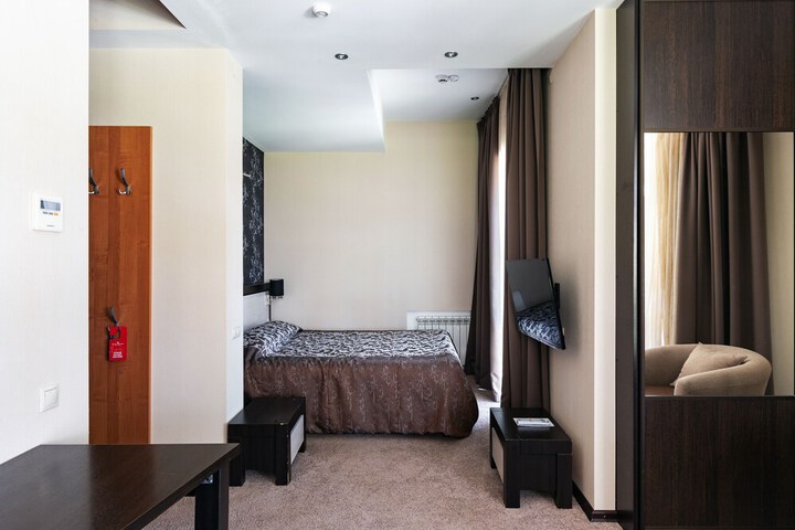 Room 28 of 109
