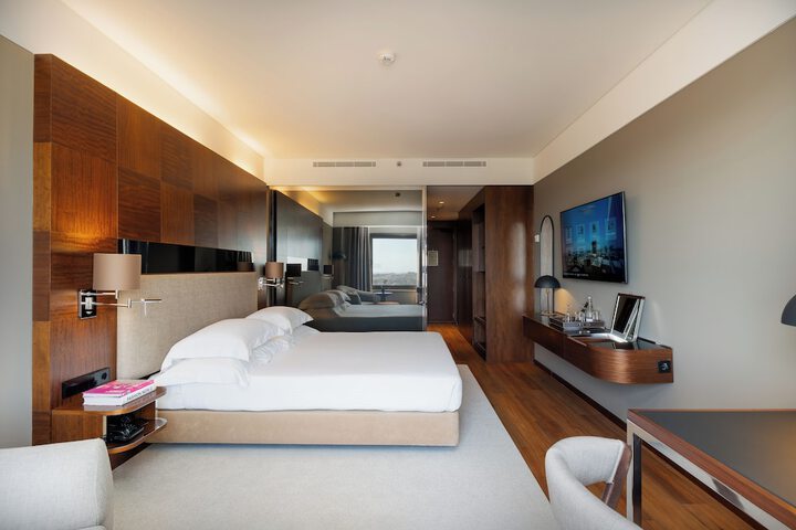 Room 36 of 107