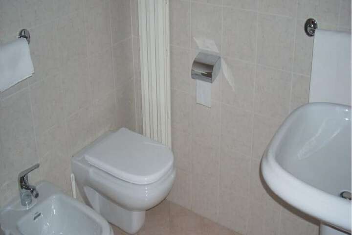 Room 20 of 53