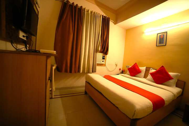 Room 7 of 56