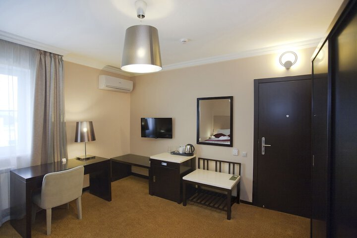 Room 22 of 44