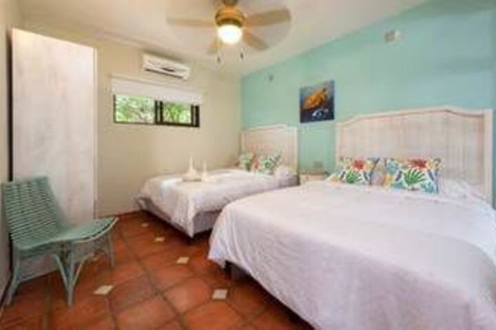 Room 73 of 163