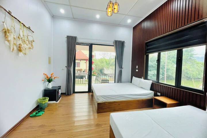 Room 14 of 64