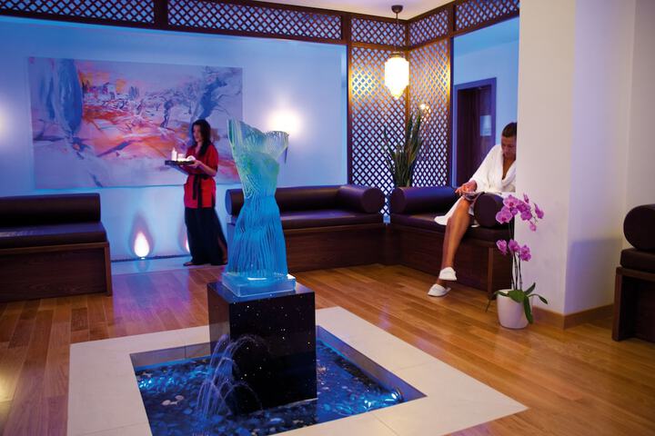 Hotel Interior 87 of 153