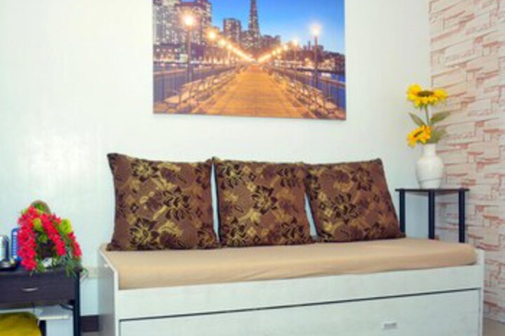 Room 21 of 24
