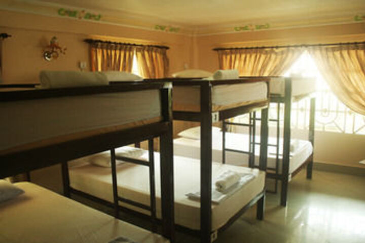 Room 35 of 68