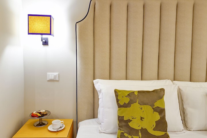 Room 44 of 81