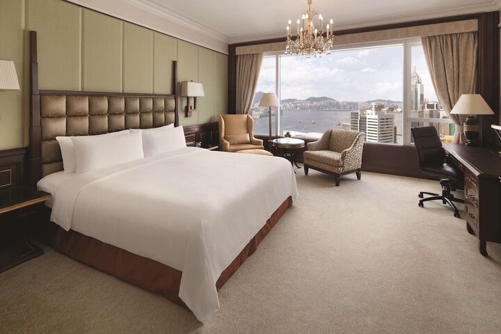 Room 26 of 119