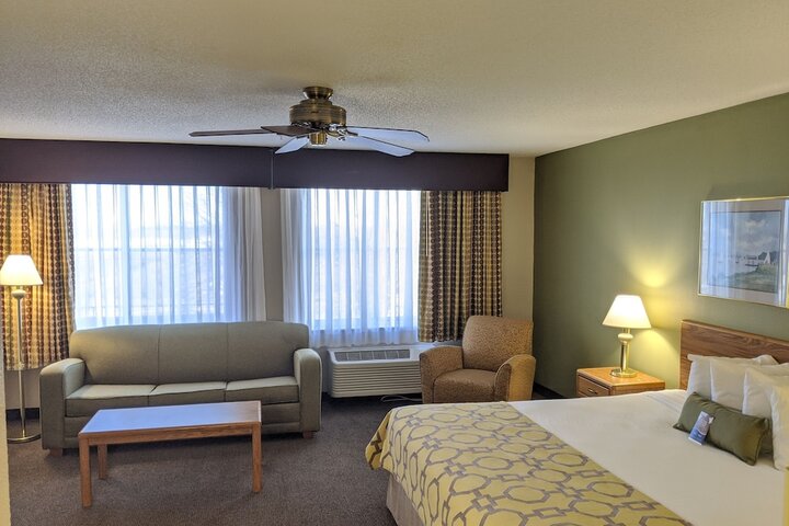 1 King Bed (14 of 15)
