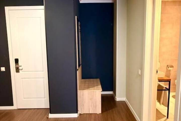 Room 143 of 240