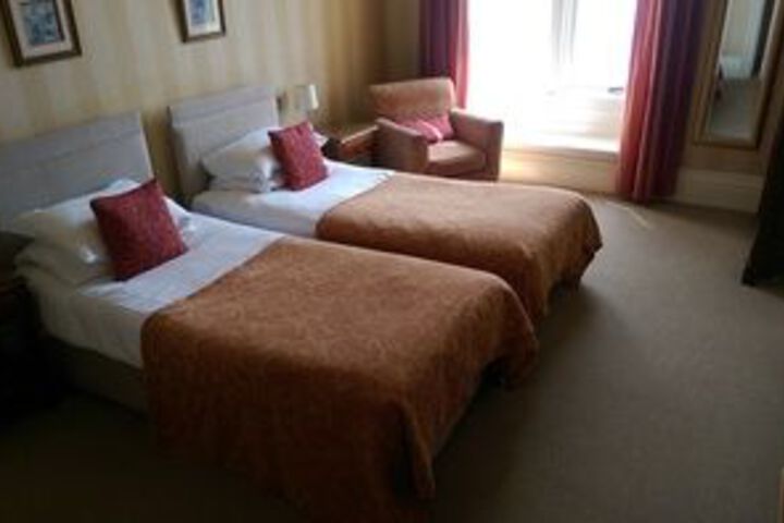 Room 41 of 87